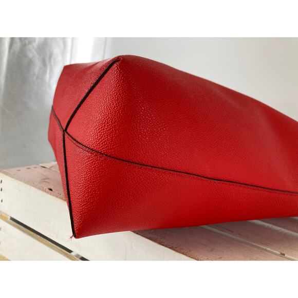 MICHAEL KORS, LARGE SHRIMP SAFFIANO LEATHER SHOULDER BAG - Picture 12 of 15